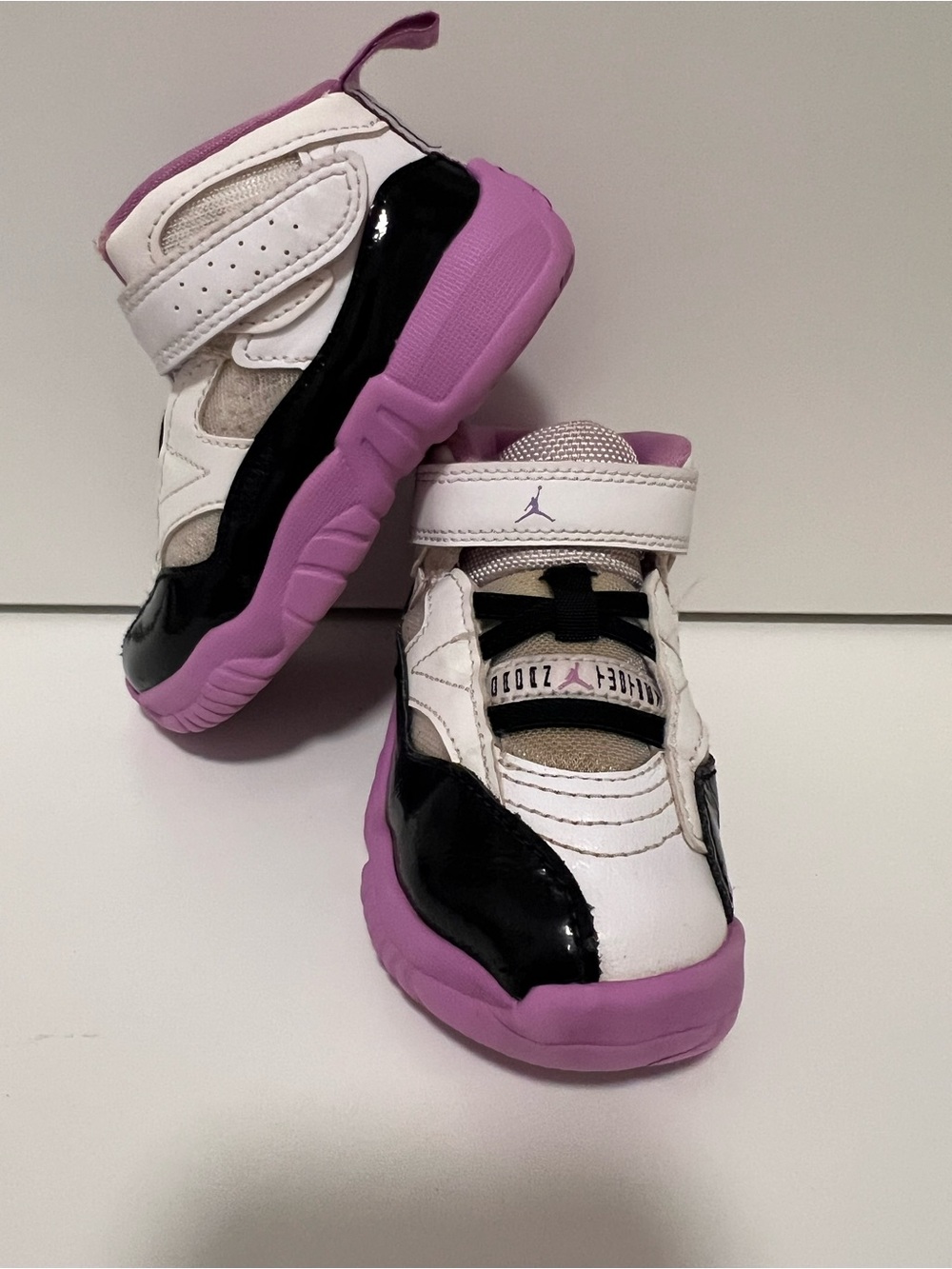 Jordan Kids Toddler Jumpman Sneakers (Sz 7C)